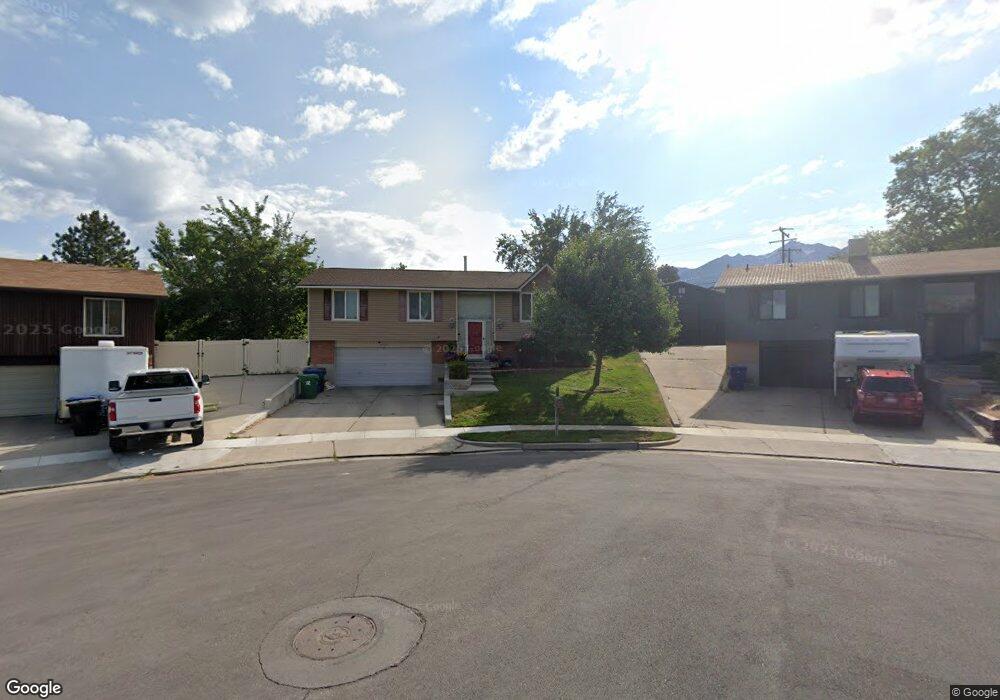 8727 S 1595 E, Sandy, UT 84093 - photo 1