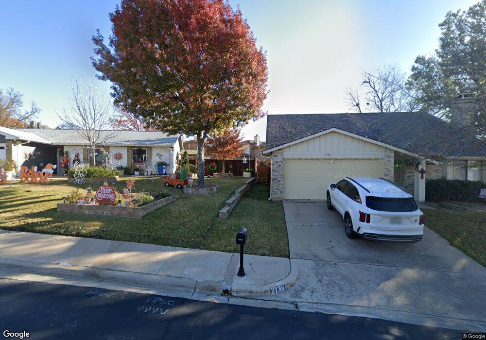 4 Oak Ln, Bedford, TX 76021 - photo 1