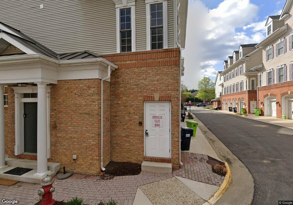 8929 Milford Haven Ct unit 29B, Lorton, VA 22079 - photo 1