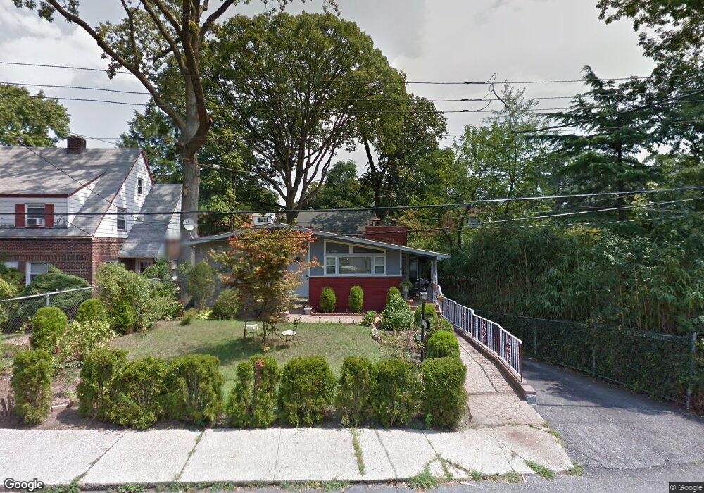 26 Lattin Dr, Yonkers, NY 10705 - photo 1