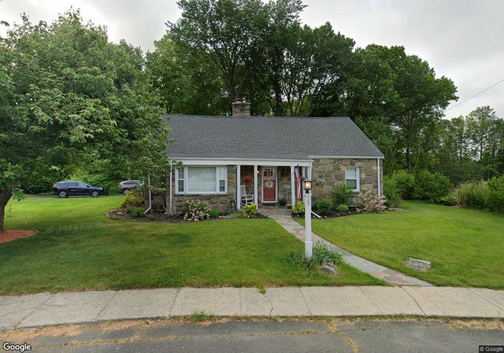 20 Vazzano Place, Trumbull, CT 06611 - photo 1