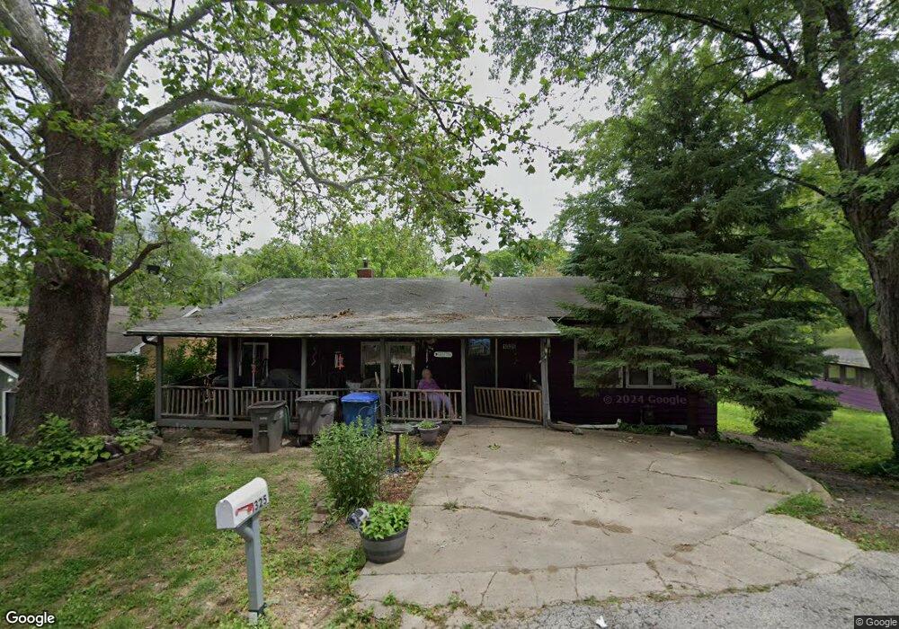1325 E 41st St, Des Moines, IA 50317 - photo 1
