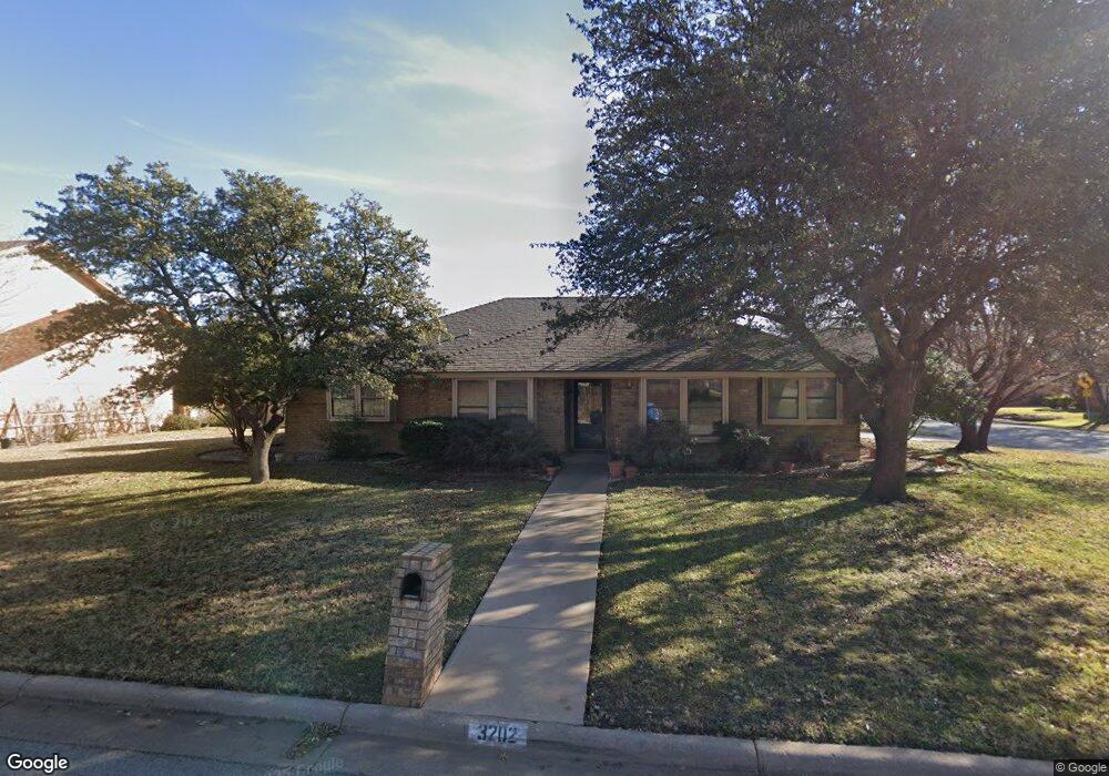 3202 Woodhollow Cir, Abilene, TX 79606 - photo 1