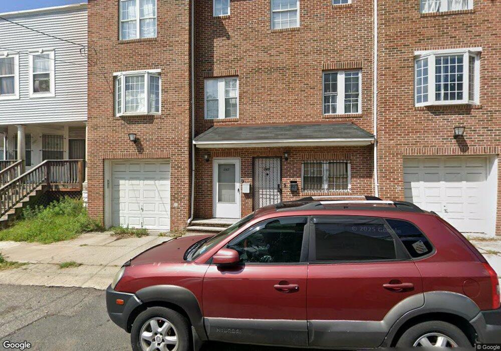 245 Leslie St, Newark, NJ 07112 - photo 1