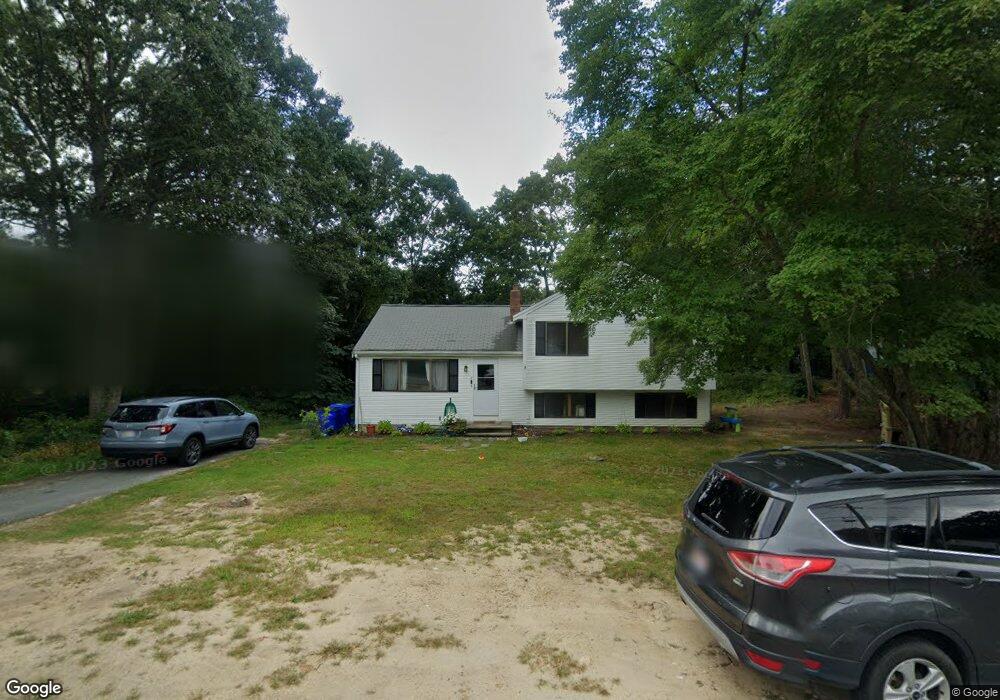 7 Briggs Ave, Bourne, MA 2532 - photo 1