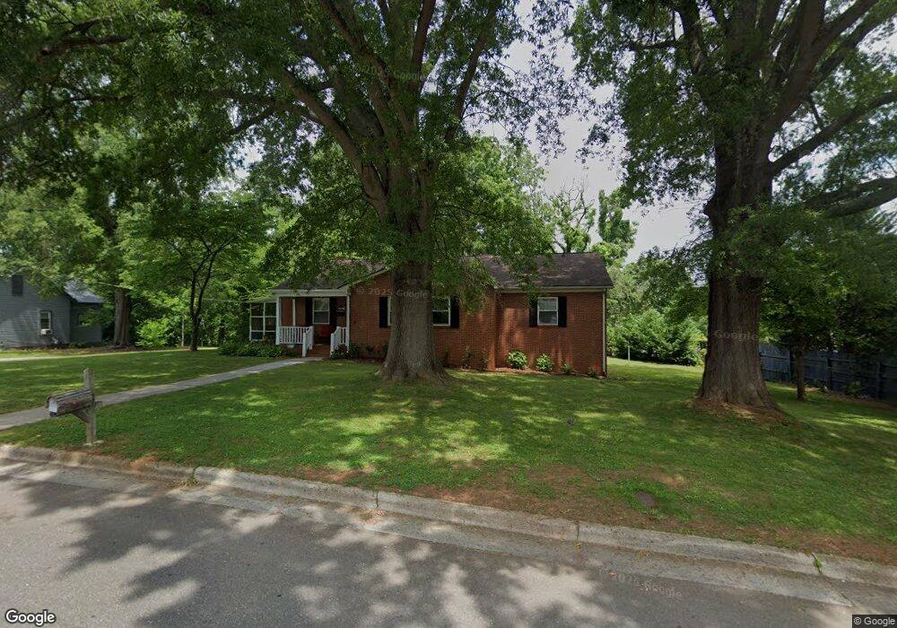 505 1st Ave, Statesville, NC 28677 - photo 1