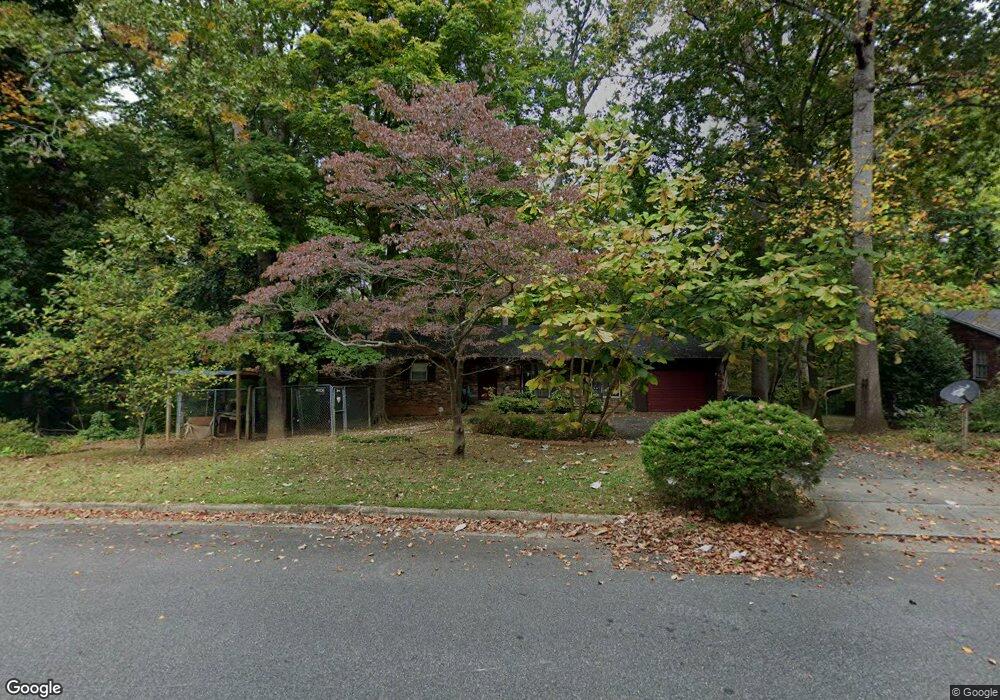 1405 Forest Park Dr, Statesville, NC 28677 - photo 1