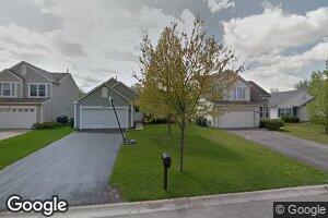 101 E Big Horn Dr, Hainesville, IL 60030