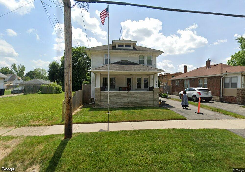 2002 Maryland Ave, Flint, MI 48506 - photo 1