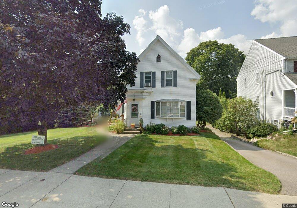 121 Union St, Franklin, MA 02038 - photo 1