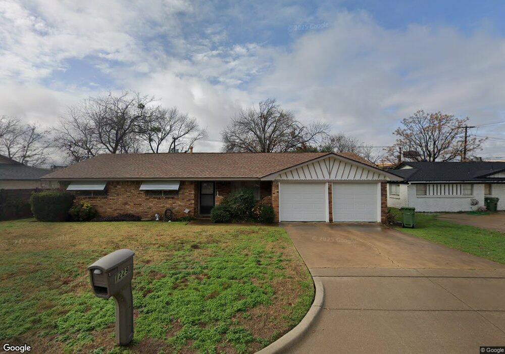 1229 Desiree Ln, Hurst, TX 76053 - photo 1