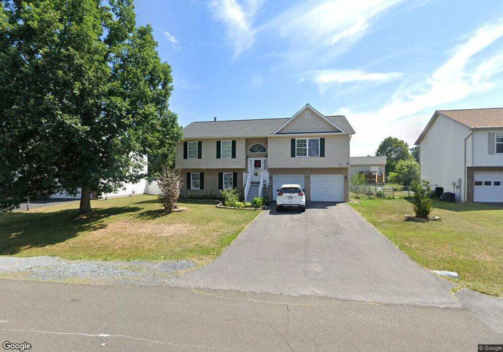 352 Montgomery Cir, Stephens City, VA 22655 - photo 1