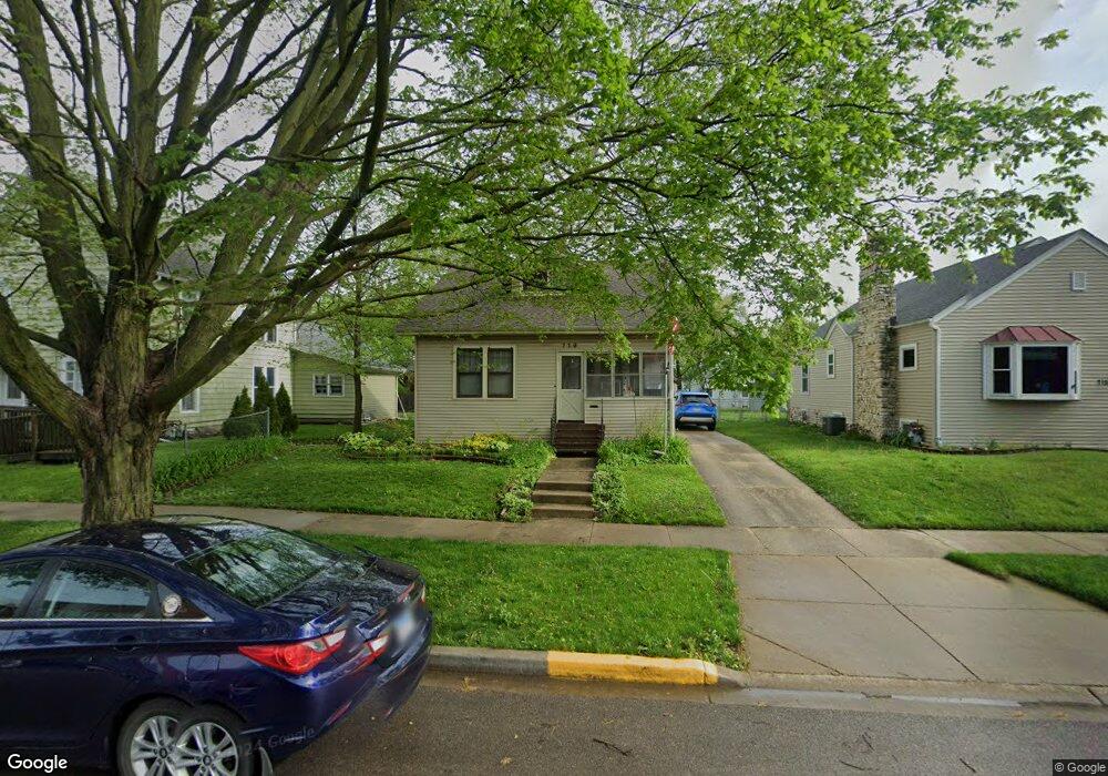 719 Spruce St, Aurora, IL 60506 - photo 1