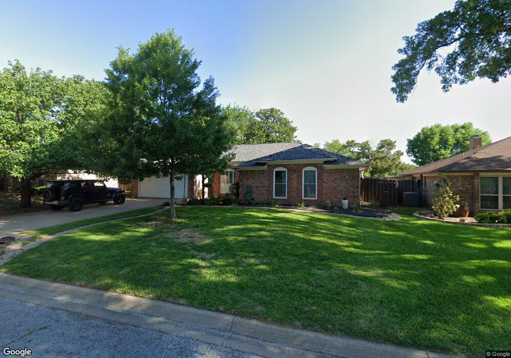 8537 Neil Ct, North Richland Hills, TX 76182 - photo 1