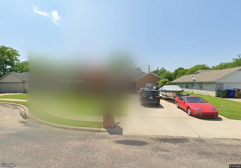 703 Park Place, Whitesboro, TX 76273 - photo 1