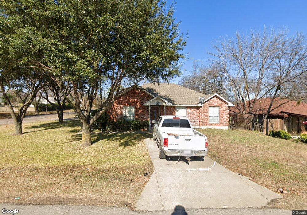 500 E Baylor St, Ennis, TX 75119 - photo 1
