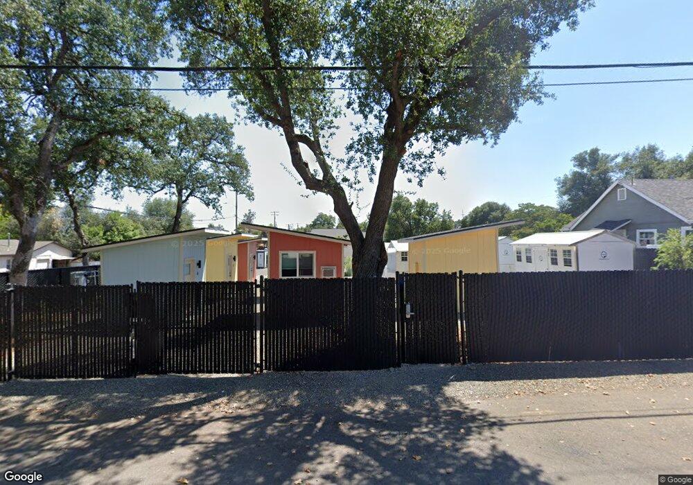 1411 Spruce St, Redding, CA 96001 - photo 1