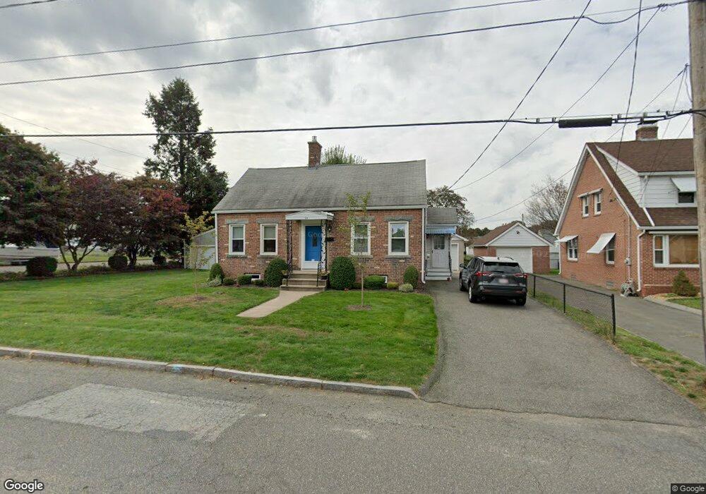 94 Moore St, Chicopee, MA 01013 - photo 1