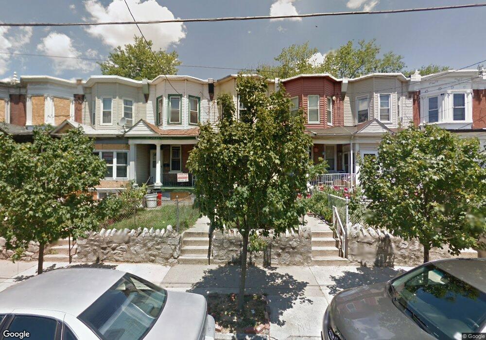 917 Vine St, Camden, NJ 08102 - photo 1