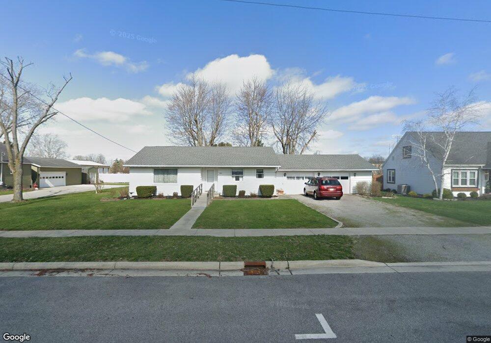 201 3rd St, Cloverdale, OH 45827 - photo 1