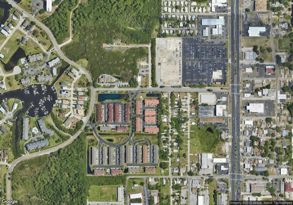 5027 Blue Runner Ct, New Port Richey, FL 34652 - photo 1