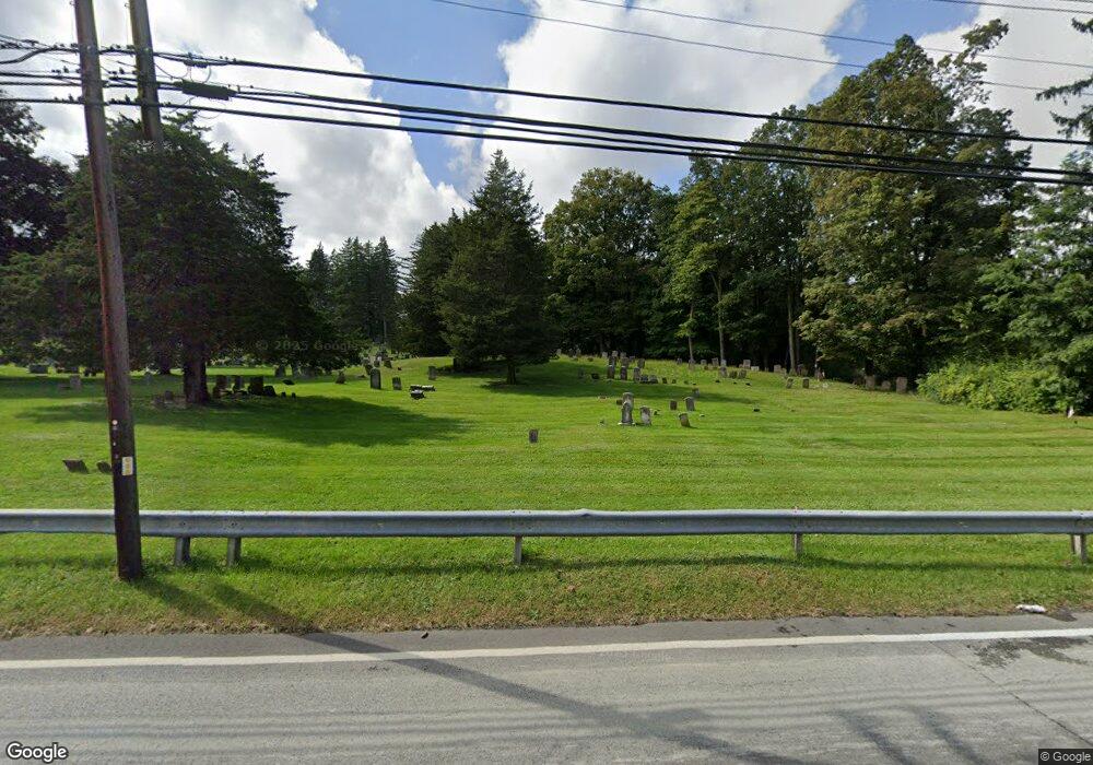 177 Vineyard Ave, Highland, NY 12528 - photo 1