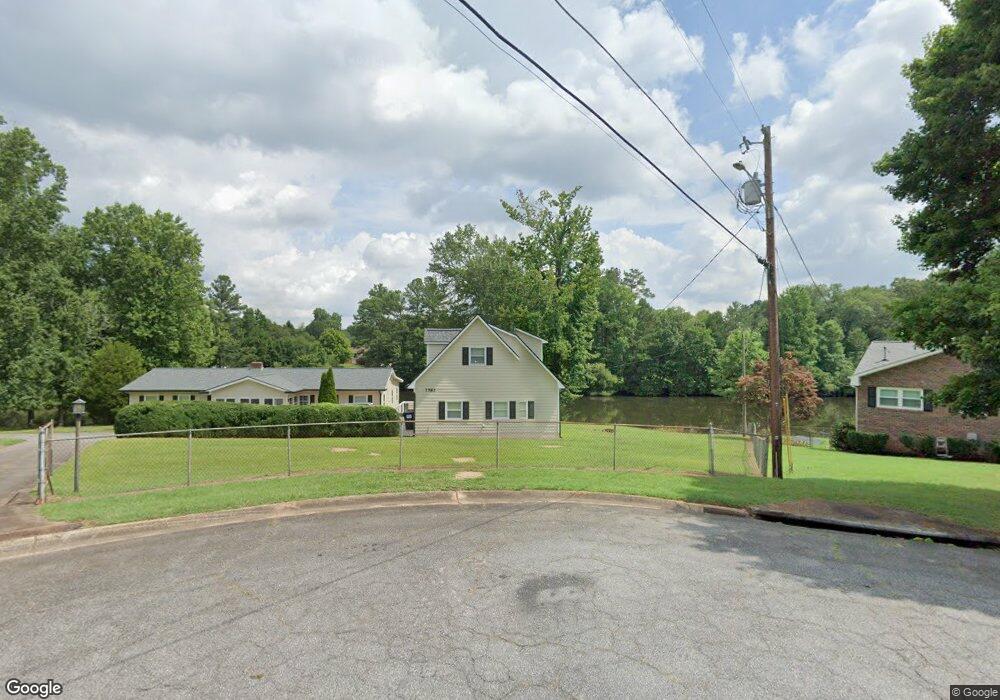 2582 Bryan Cir, Marietta, GA 30062 - photo 1