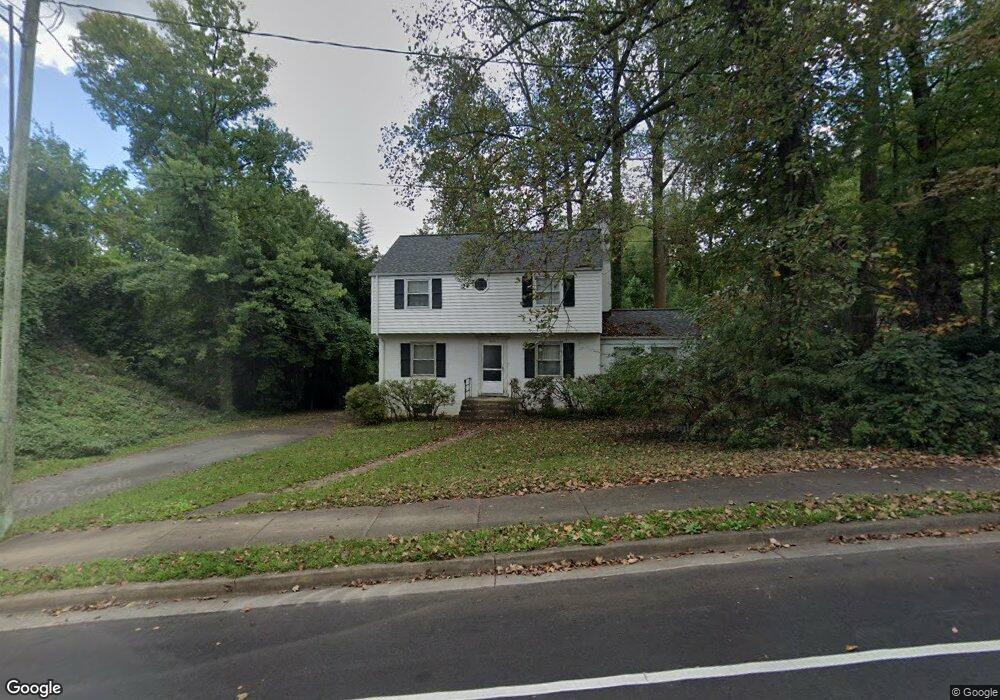 6940 Williamsburg Blvd, Arlington, VA 22213 - photo 1