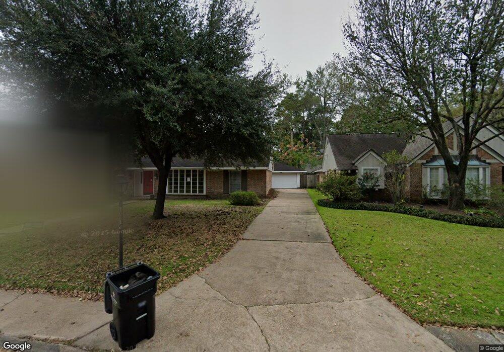 10019 Valley Forge Dr, Houston, TX 77042 - photo 1