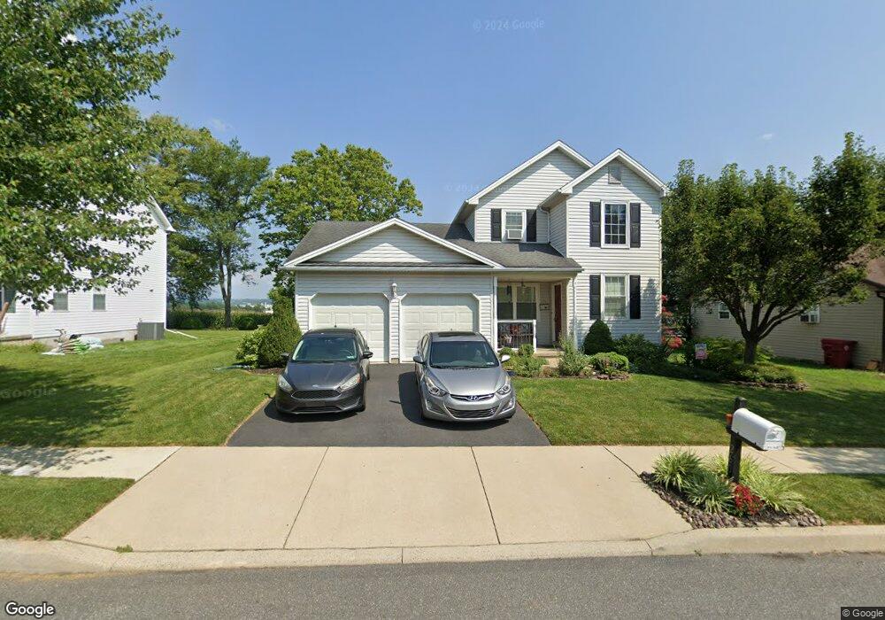 260 Crown Dr, Easton, PA 18040 - photo 1