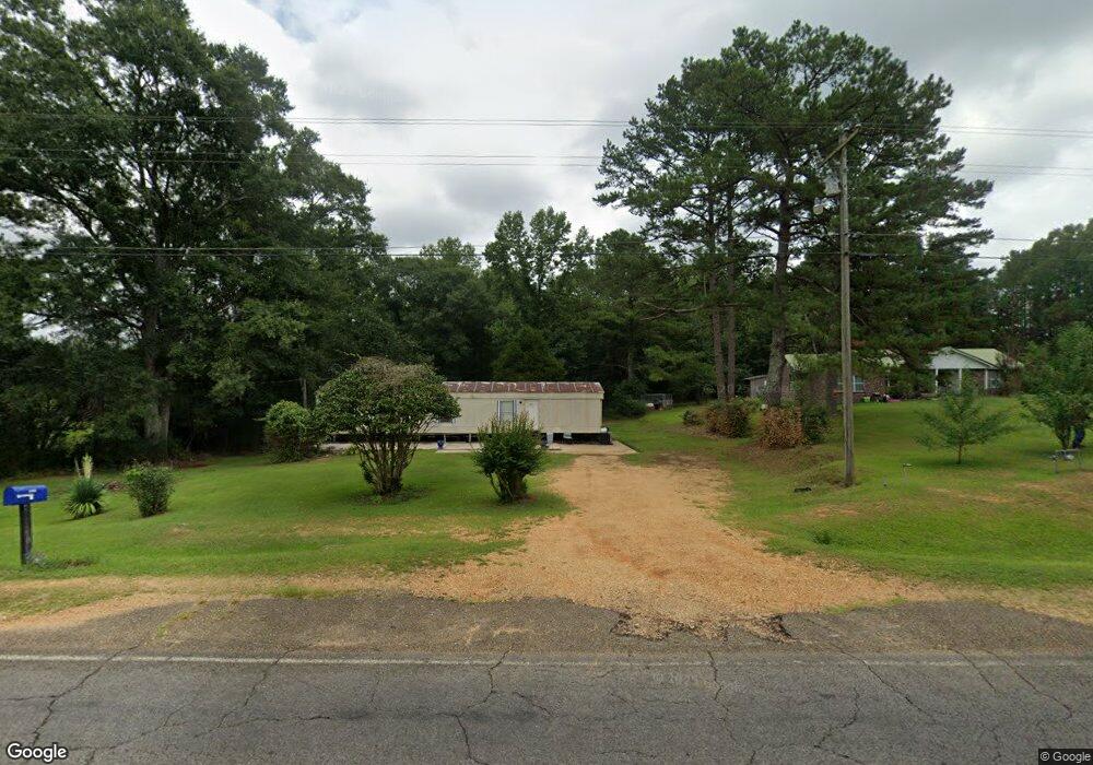 2116 Quinlivan Rd, McComb, MS 39648 - photo 1