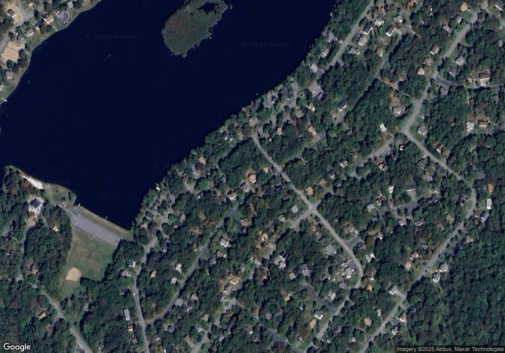 1729 Rolling Hills Dr, Tobyhanna, PA 18466 - photo 1