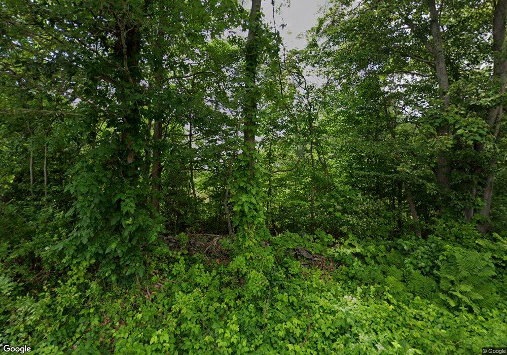 1 Eight Lots Rd, Sutton, MA 01590 - photo 1