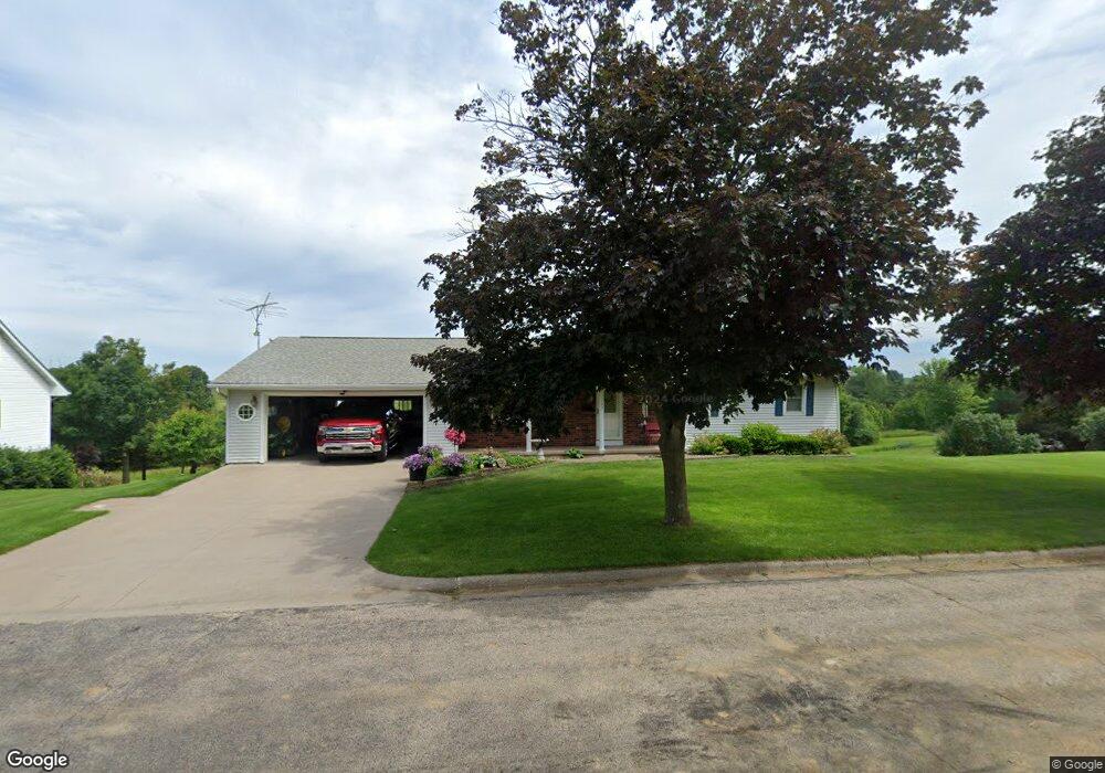 125 Milke Dr, Potosi, WI 53820 - photo 1