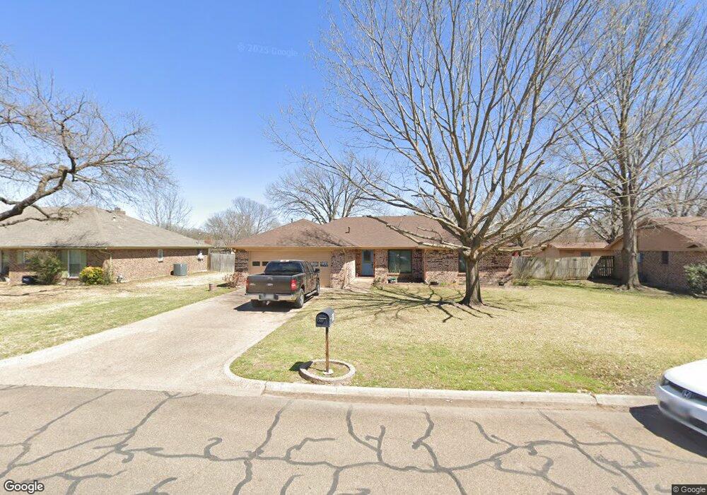 919 Hyde Park Blvd, Cleburne, TX 76033 - photo 1
