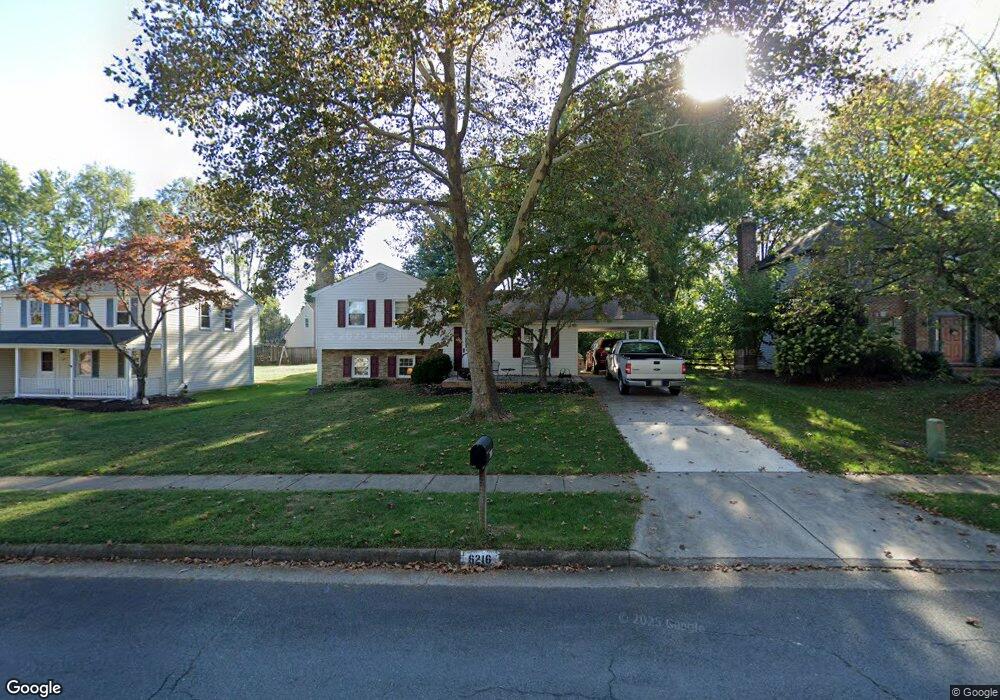 6216 Hidden Canyon Rd, Centreville, VA 20120 - photo 1