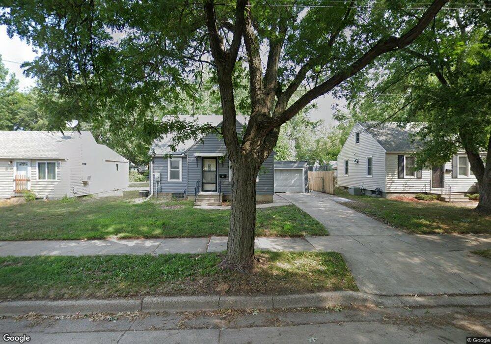 811 13th Ave SE, Austin, MN 55912 - photo 1