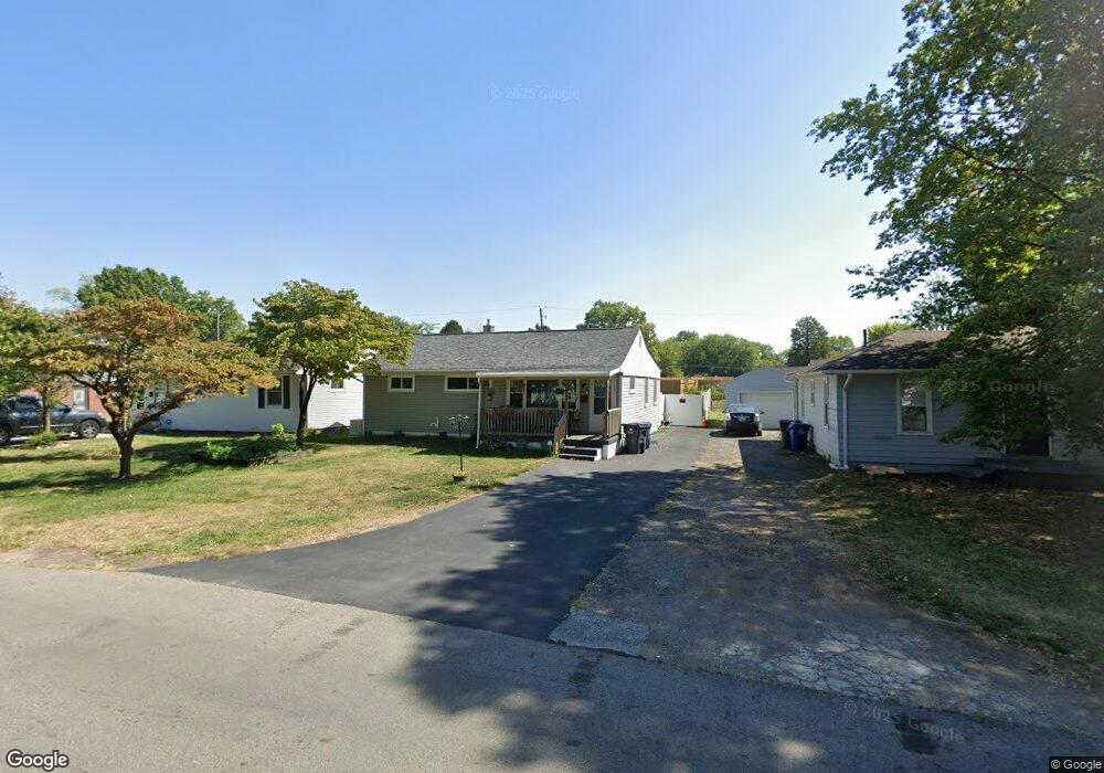 834 Westphal Ave, Columbus, OH 43213 - photo 1