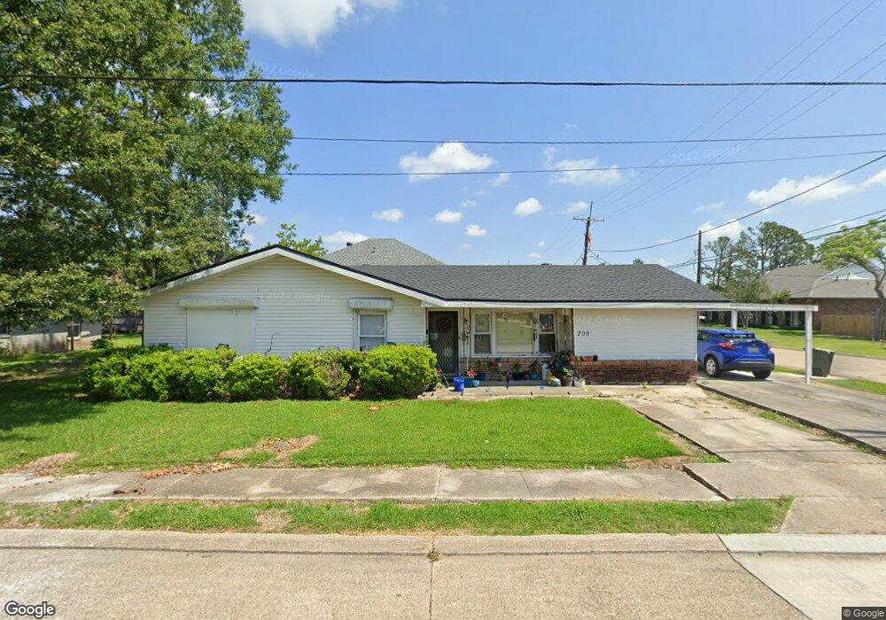 700 Jefferson Davis St, Houma, LA 70364 - photo 1