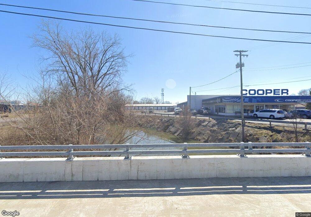 407 E Main Cross St, Findlay, OH 45840 - photo 1