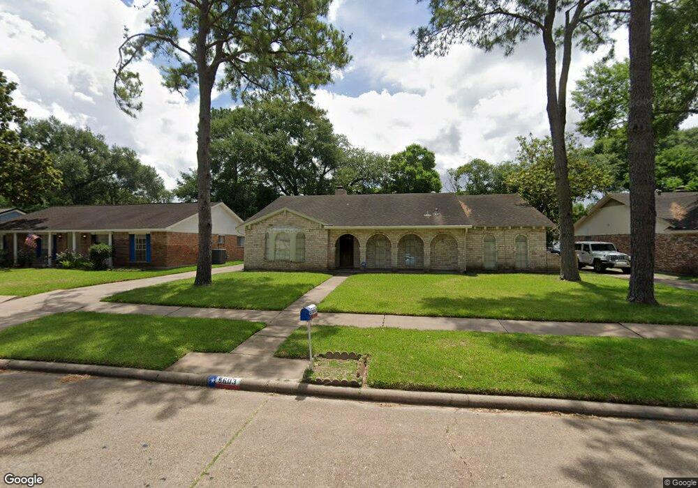 5603 Long Creek Ln, Houston, TX 77088 - photo 1