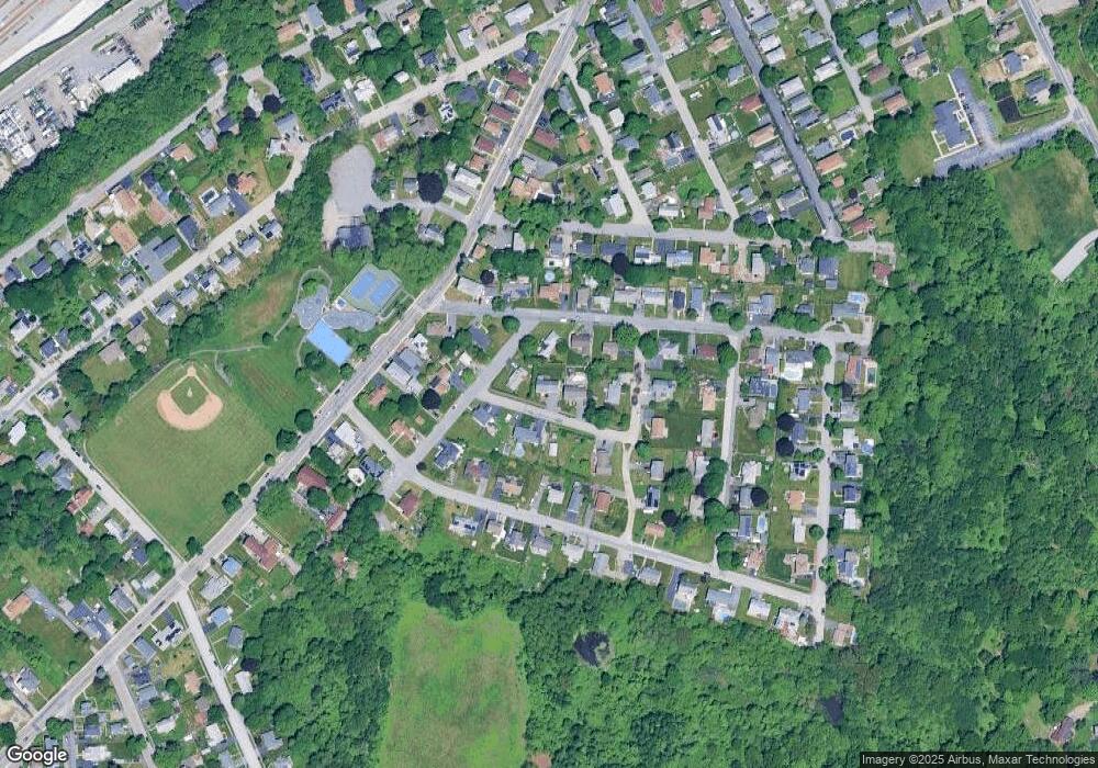 7 Arrow St, Worcester, MA 01604 - photo 1