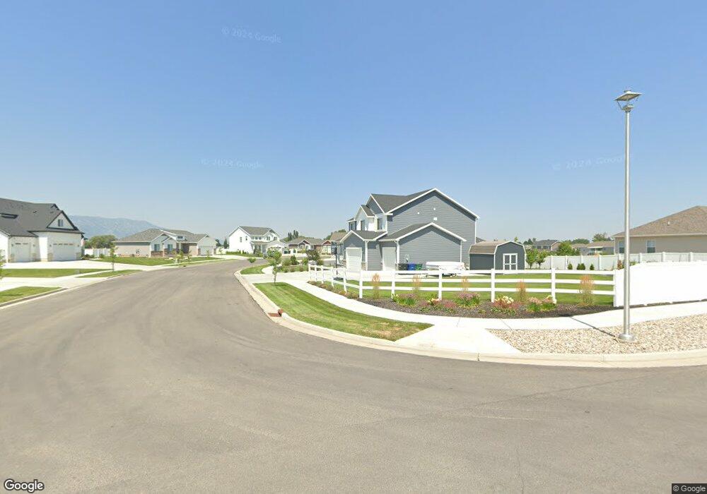 549 S 390 E unit 36, Hyrum, UT 84319 - photo 1