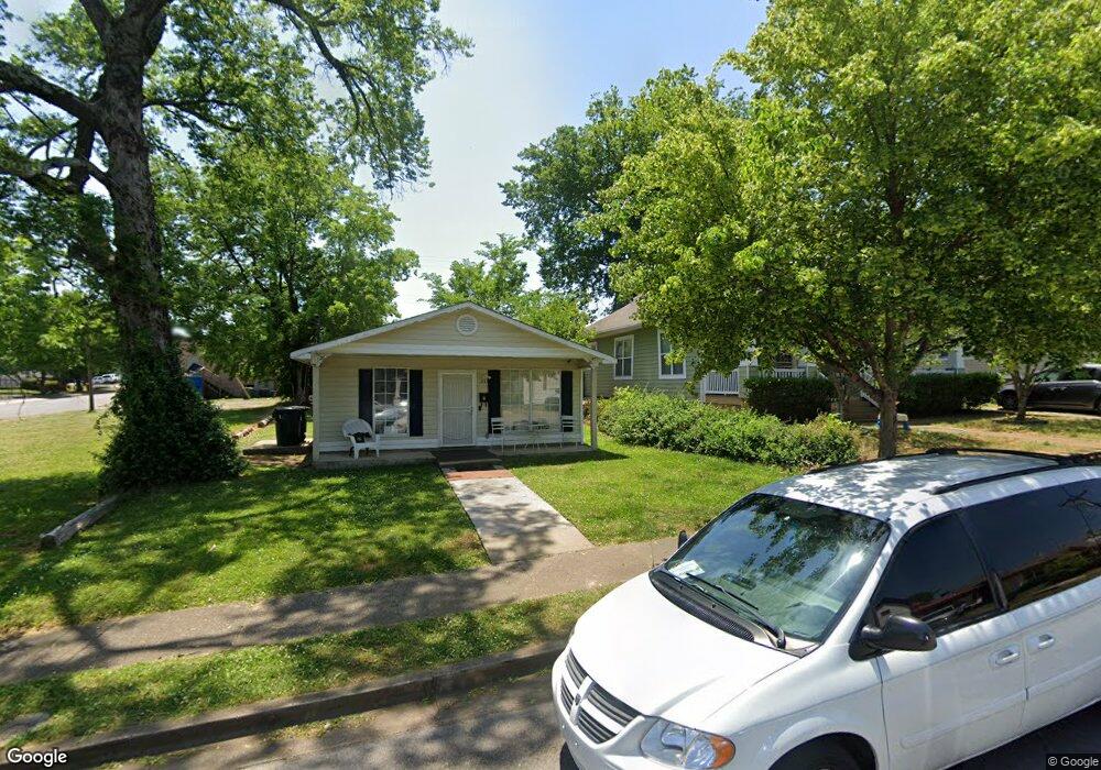 2110 Oak St, Chattanooga, TN 37404 - photo 1