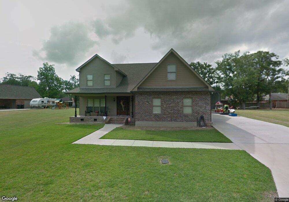 111 Lazy Oaks Dr, Belle Chasse, LA 70037 - photo 1