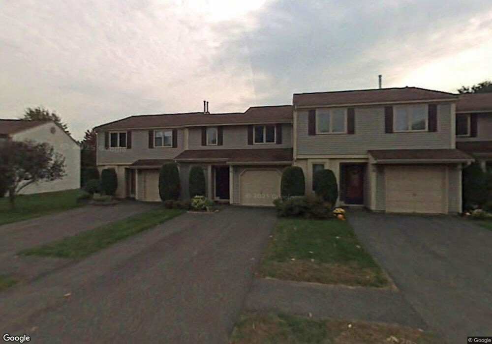 40 Copper Beech Dr, Rocky Hill, CT 06067 - photo 1