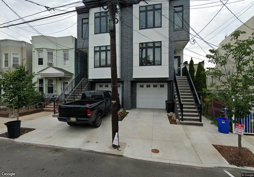 206 Freeman Ave, Jc, Journal Square, NJ 07306 - photo 1
