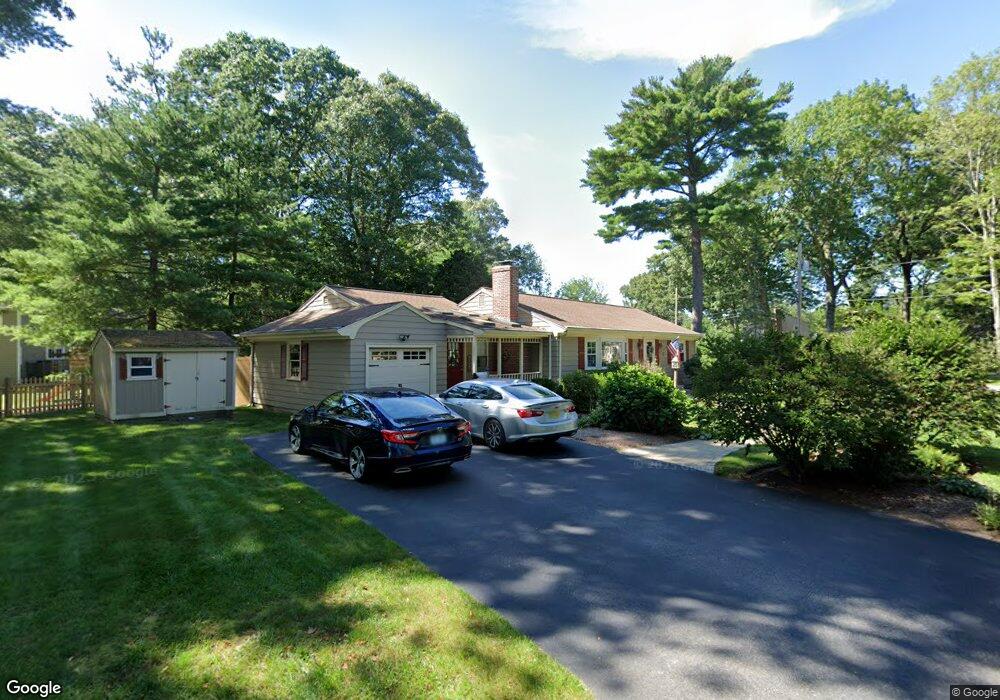 7 Ellis St, Barrington, RI 02806 - photo 1