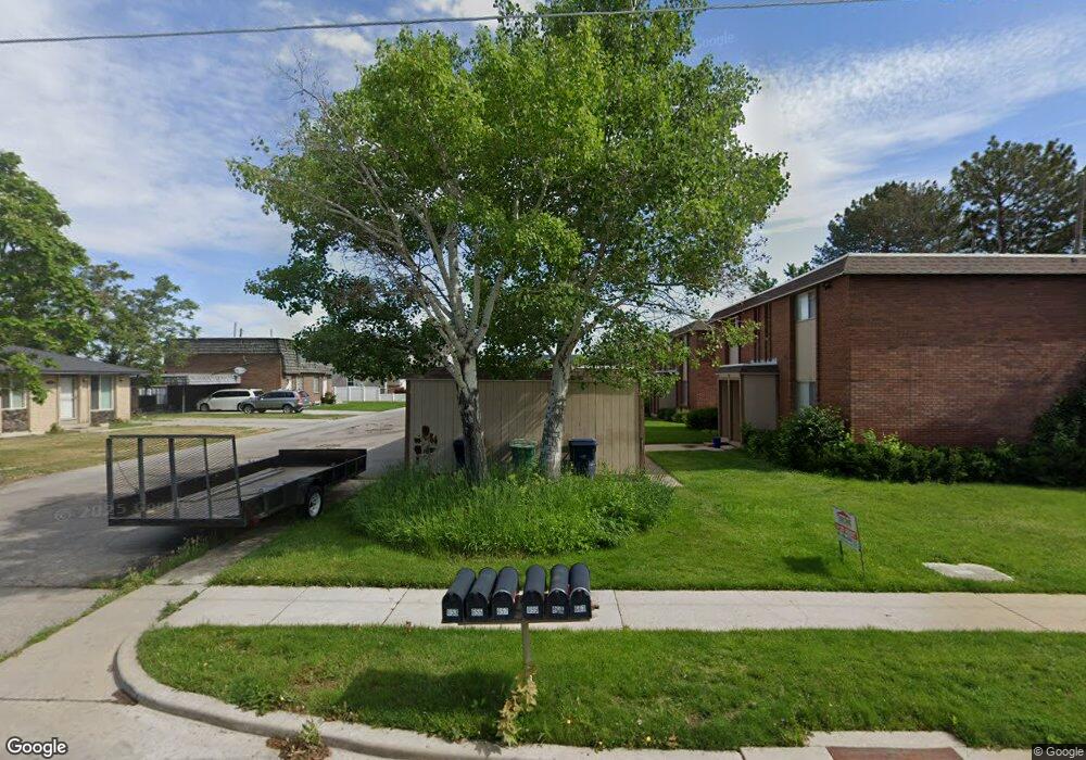 657 E 8100 S unit 659, Sandy, UT 84070 - photo 1