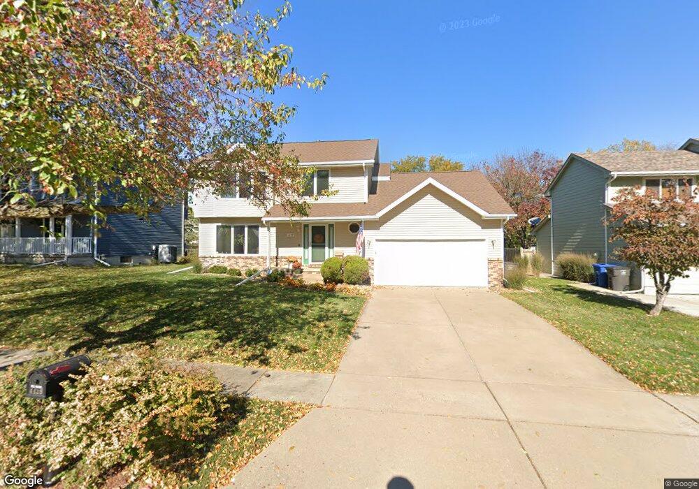 4429 Palm Ave, Des Moines, IA 50310 - photo 1